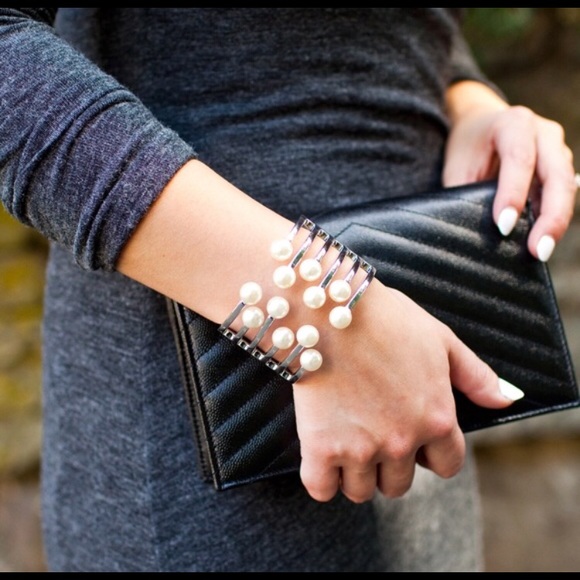 💥Last🔥Silver Pearl Cluster Cuff